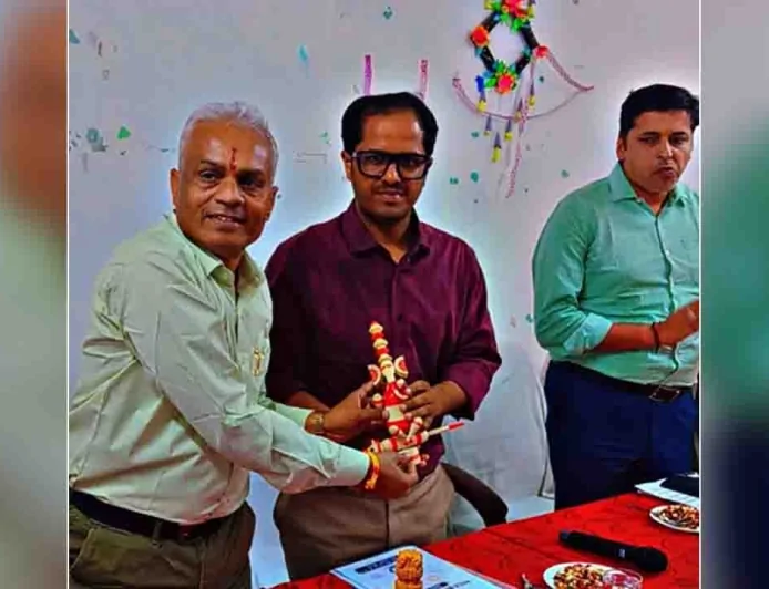 जनगणना प्रशिक्षण का डीएम ने किया निरीक्षण, कहा लापरवाही नहीं क्षम्य