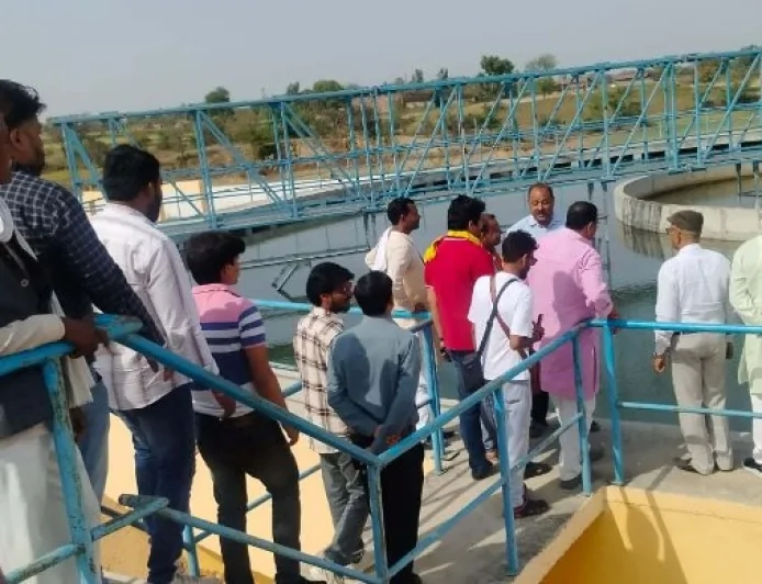 प्रधानों को वाटर ट्रीटमेंट प्लांट का कराया एक्सपोजर विजिट