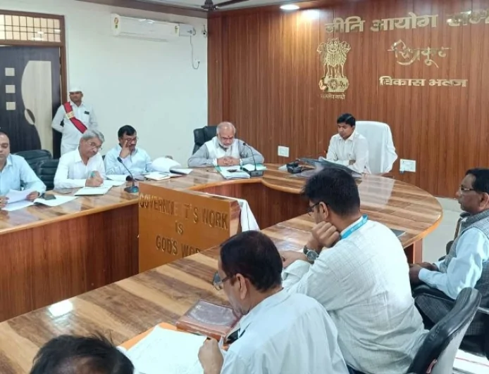 विशेष संचारी रोग नियंत्रण अभियान को बनाएं प्रभावी : सीडीओ