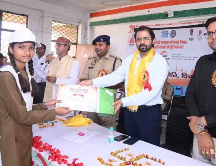 नदियो और वन संरक्षण में सक्रिय योगदान करें आमजन : डीएफओ