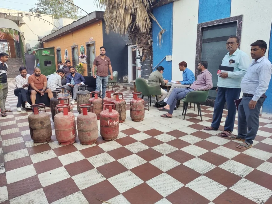 बांदा में गैस कालाबाजारी पर बड़ी स्ट्राइक : होटल साई दरबार और अराधना गैस एजेंसी पर FIR दर्ज