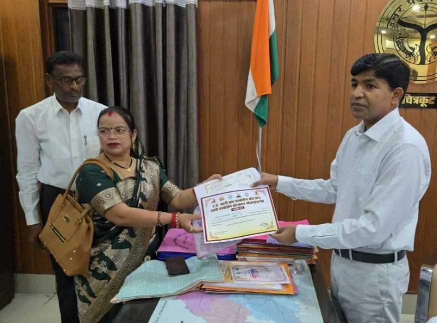 ग्राम प्रधानों को सीडीओ ने किया सम्मानित