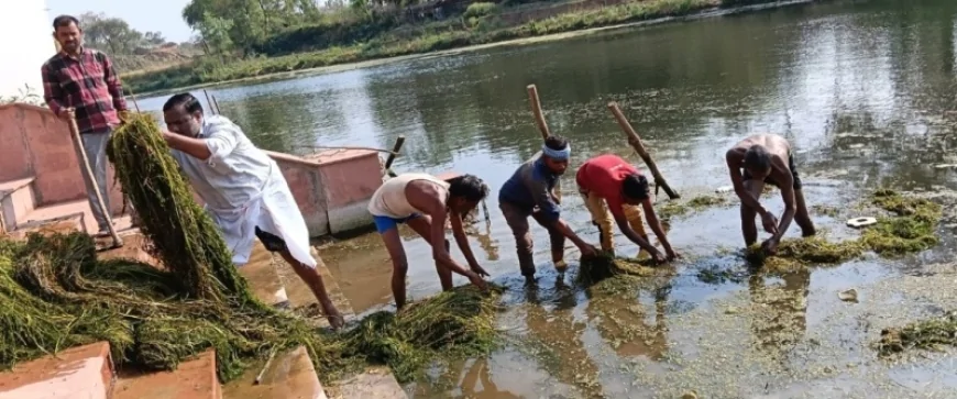बुन्देली सेना ने राजा घाट पर चलाया स्वच्छता अभियान