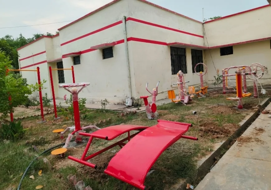 कस्तूरबा गांधी विद्यालयों को मिले जिम उपकरण एवं वाद्य यंत्र