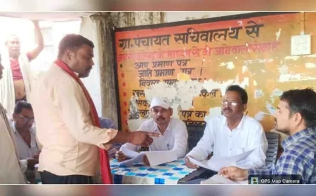 अरछा बरेठी में चकबंदी चौपाल का किया गया आयोजन