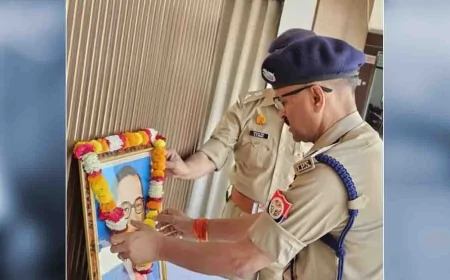एसपी ने बाबा साहब को दी श्रद्धांजलि