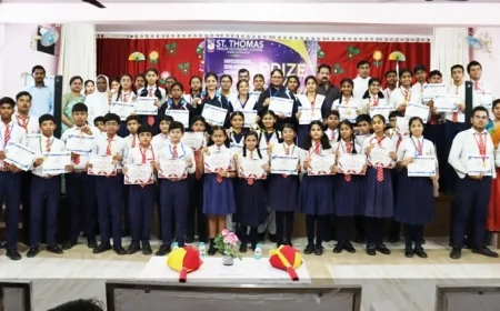 वार्षिक पुरस्कार वितरण समारोह का किया गया आयोजन