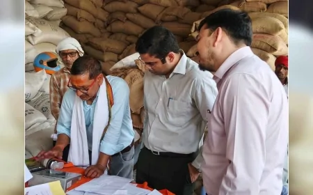 गेहूं खरीद व्यवस्था पर डीएम सख्त, मंडी के क्रय केंद्रों का औचक निरीक्षण