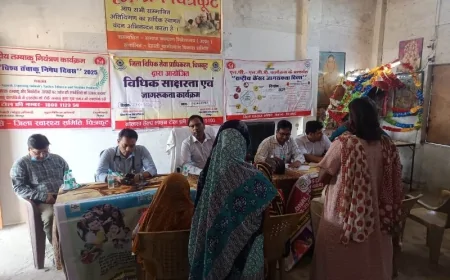 वृद्धा आश्रम में लगाया गया स्वास्थ्य कैम्प, किया जागरुक