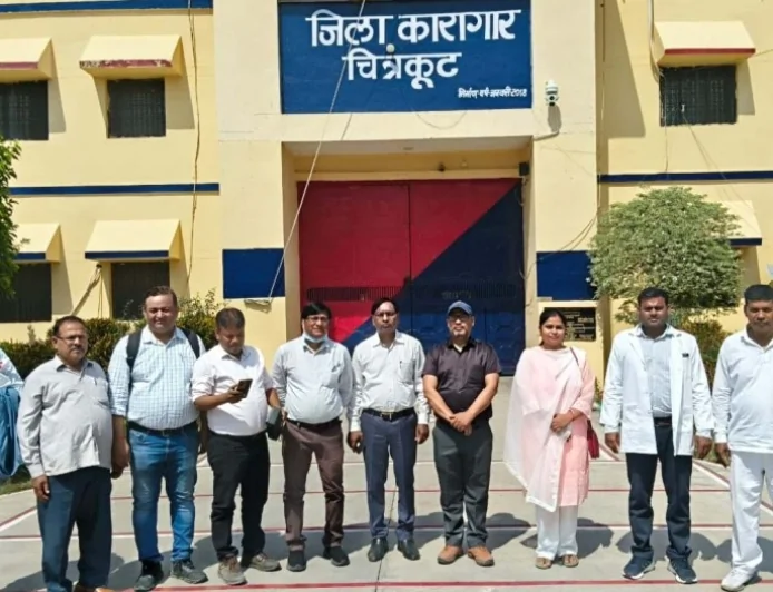 जिला जेल में लगा स्वास्थ्य शिविर, कैंदियों की हुई स्क्रीनिंग