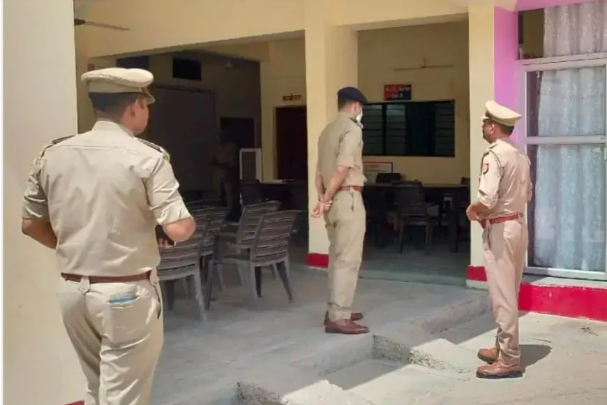 कुरारा थाने का नवनियुक्त एसपी ने किया औचक निरीक्षण, महिला हेल्प डेस्क व सुरक्षा व्यवस्था पर दिए निर्देश