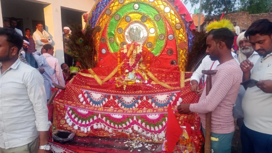 जल्ला गांव के प्राचीन कालका देवी मंदिर में धूमधाम से लगा जवारा मेला