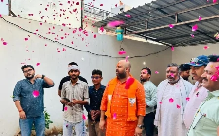 भाजपा-एनडीए की जीत पर प्रवीण सिंह के कार्यालय में मनाया गया विजय उत्सव