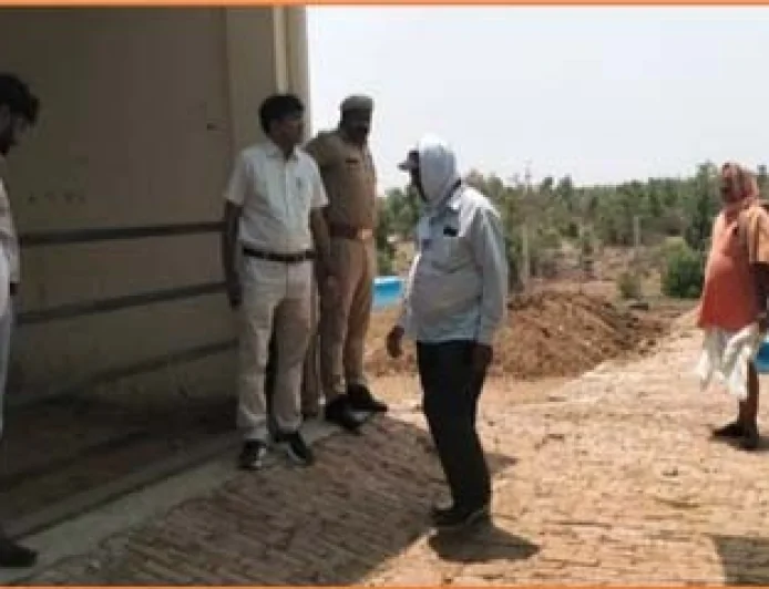 ऊंचाडीह की वृहद गौशाला का सीडीओ ने किया निरीक्षण