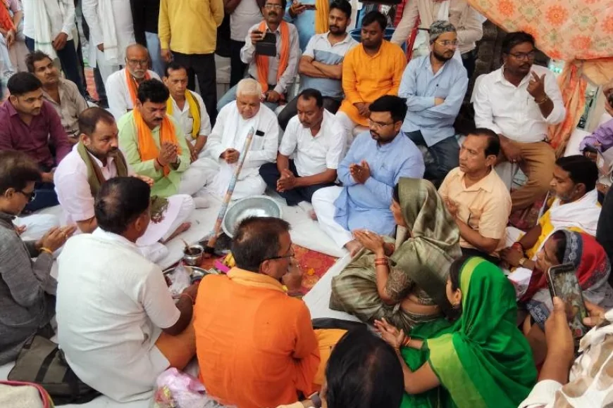 “सुंदर बांदा, विकसित बांदा” अभियान को मिली नई रफ्तार, किरण कॉलेज से बाबूलाल चौराहा तक सड़क चौड़ीकरण का हुआ भूमि पूजन