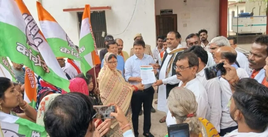 कांग्रेसियों ने स्मार्ट मीटर के विरोध में किया प्रदर्शन