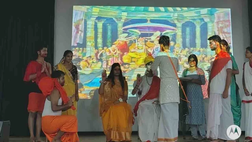 राजकीय इंजीनियरिंग कॉलेज, बांदा में ‘रामायण’ पर अंग्रेज़ी रोल प्ले, विद्यार्थियों ने बिखेरा प्रतिभा का रंग