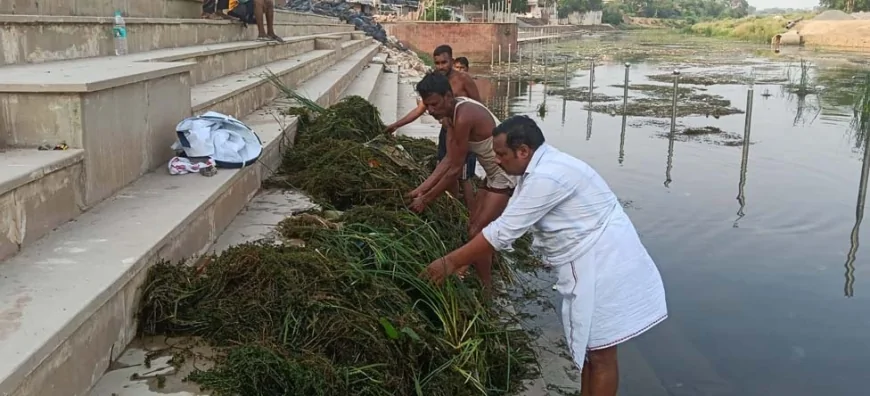 बुंदेली सेना नें मंदाकिनी नदी की सफाई का शुरू किया अभियान