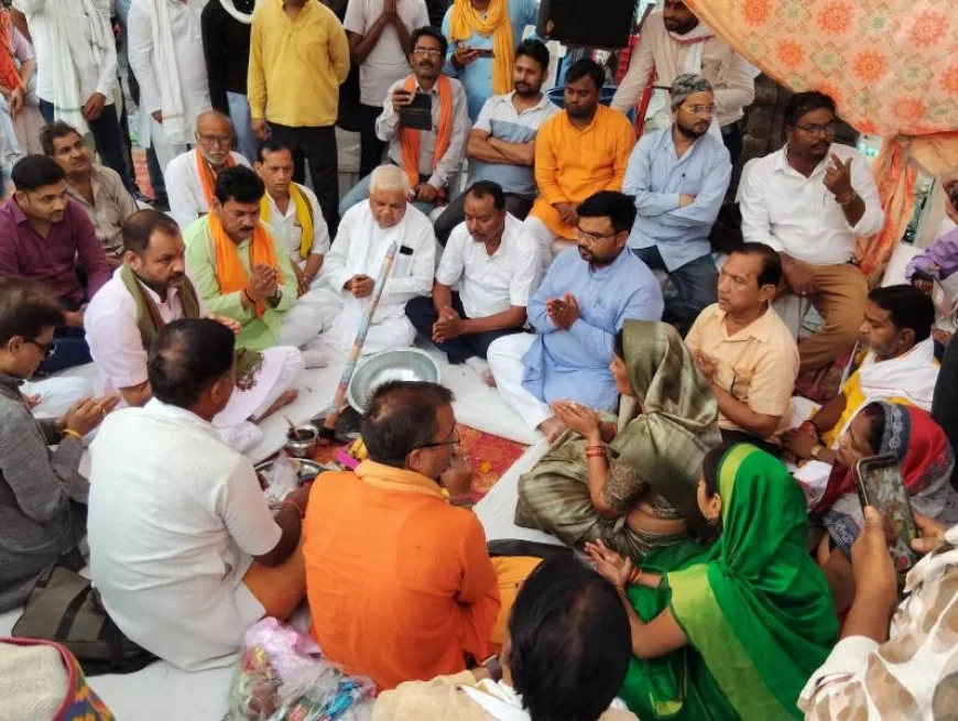 “सुंदर बांदा, विकसित बांदा” अभियान को मिली नई रफ्तार, किरण कॉलेज से बाबूलाल चौराहा तक सड़क चौड़ीकरण का हुआ भूमि पूजन