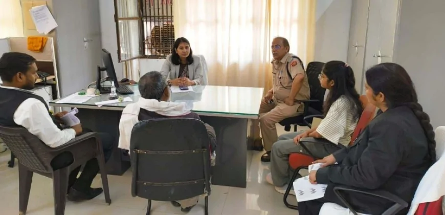 प्राधिकरण सचिव ने जिला कारागार का किया निरीक्षण