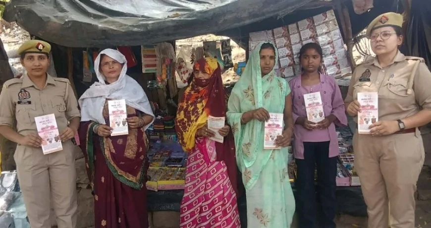क्षेत्र भ्रमण कर एंटी रोमियो टीमो ने किया जागरुक