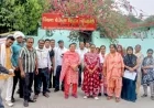 नवीनीकरण आदेश के विरोध में सड़कों पर उतरे परिषदीय विद्यालयों के अनुदेशक