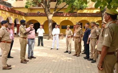 कमिश्नर-डीआईजी ने कंट्रोल रूम का किया निरीक्षण