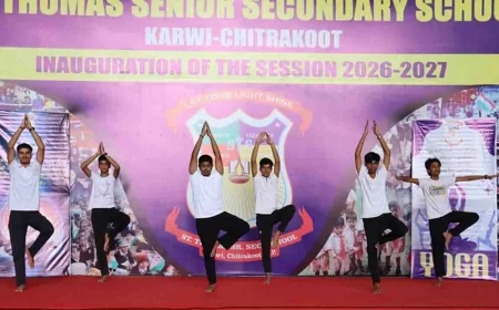 सेंट थॉमस स्कूल में मनाया गया अंतर्राष्ट्रीय योग दिवस