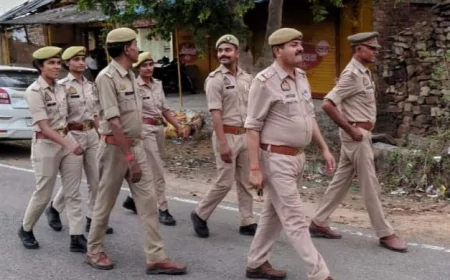 पुलिस ने मोहर्रम के दृष्टिगत किया पैदल गश्त