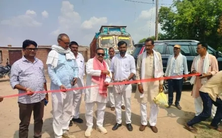 सिकहुला गांव को मिली नई सीसी सड़क की सौगात, सांसद अजेंद्र सिंह लोधी ने किया लोकार्पण