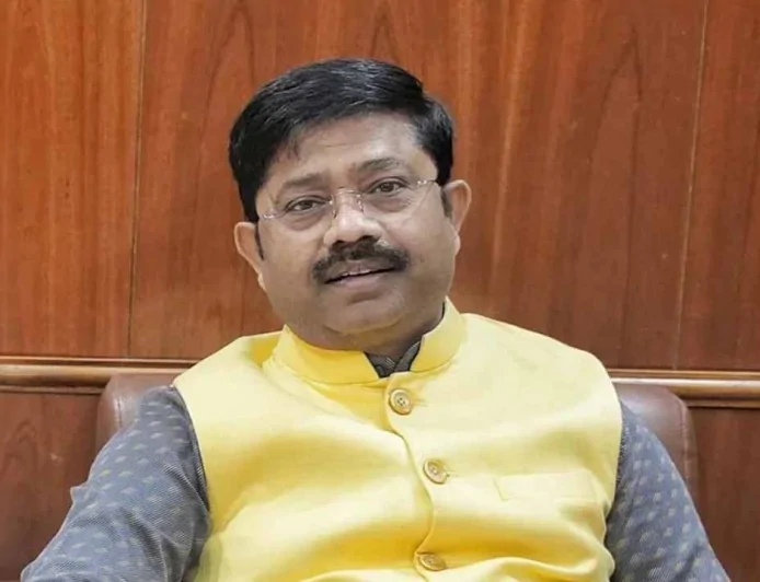 नन्द गोपाल नंदी से हटा UPEIDA, सीधे मुख्यमंत्री के अधीन आया कामकाज