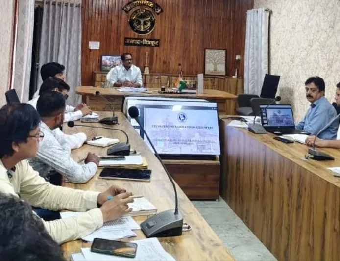 पर्यटन विकास की 15 दिन में दूर की जाएं कमियां : डीएम