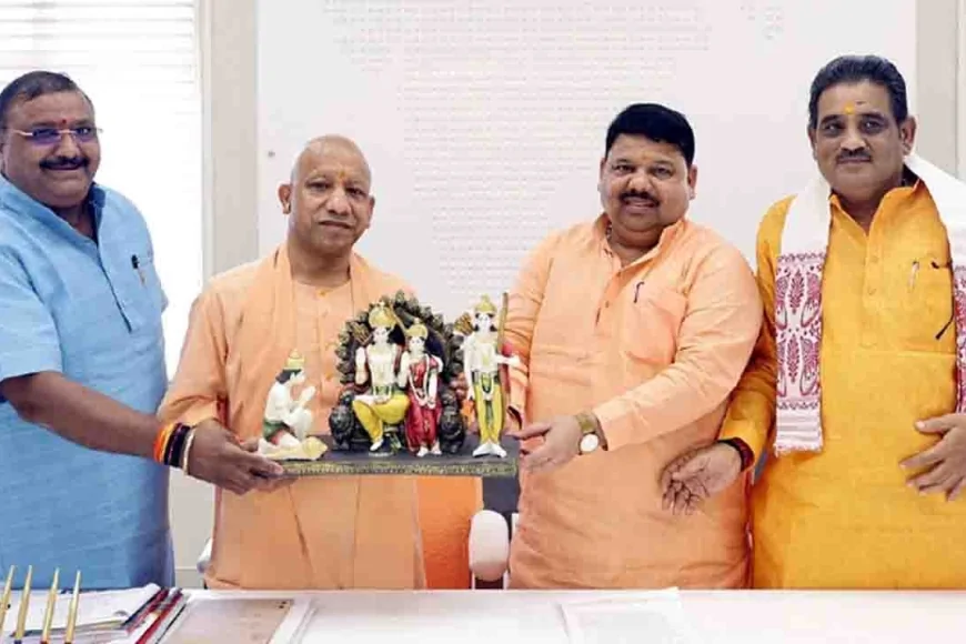 सीएम से मिले जनप्रतिनिधि, चित्रकूट के विकास पर हुई विस्तृत चर्चा