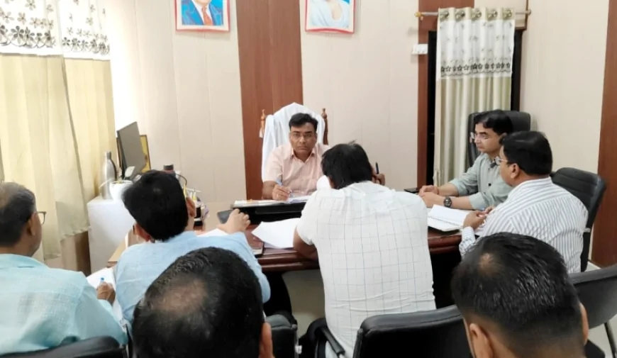 वर्षा ऋतु से पूर्व कराएं नाला-नालियों की सफाई : एडीएम