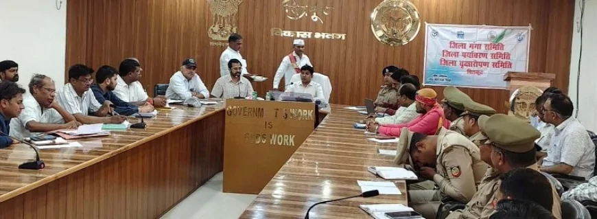 पौध रोपण एवं वन संरक्षण को जन आंदोलन जरूरी : सीडीओ