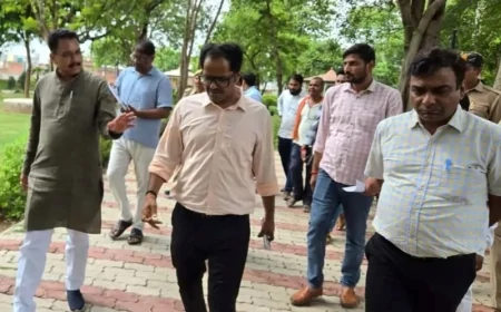 अटल पार्क कोठी तालाब का डीएम ने किया निरीक्षण