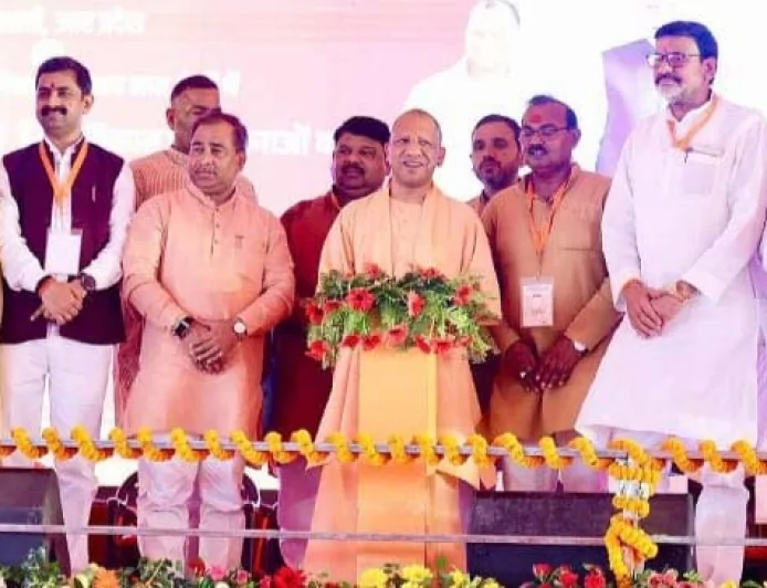 शास्त्र और शस्त्र दोनो का केन्द्र होगा चित्रकूट : सीएम