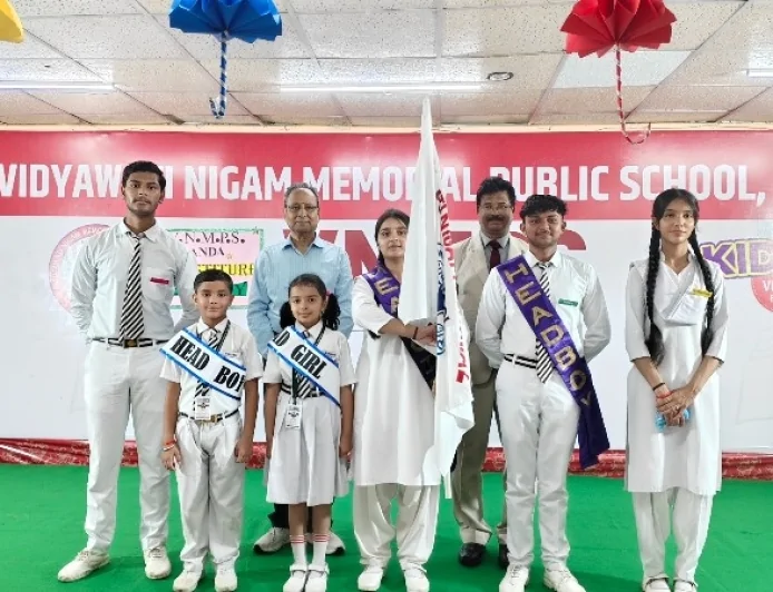 विद्यावती निगम मेमोरियल पब्लिक स्कूल, बाँदा में छात्र परिषद का भव्य शपथ ग्रहण, विद्यार्थियों ने संभाली नेतृत्व की कमान