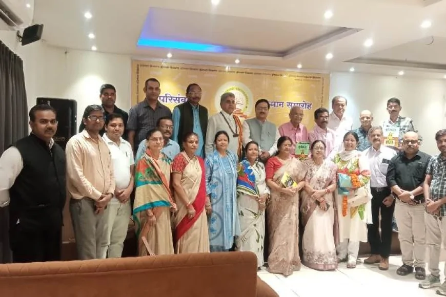 ​बुंदेलखंड के वैभव को वैश्विक पटल पर स्थापित करेगा 'बुंदेलखंड विश्वकोश' : प्रो. यशवंत ठाकुर