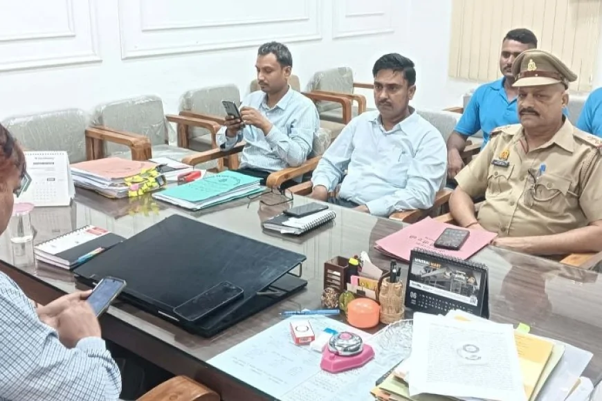 बाढ़ आपदा से प्रभावी बचाव एवं राहत कार्यों की तैयारियों को लेकर हुई समीक्षा
