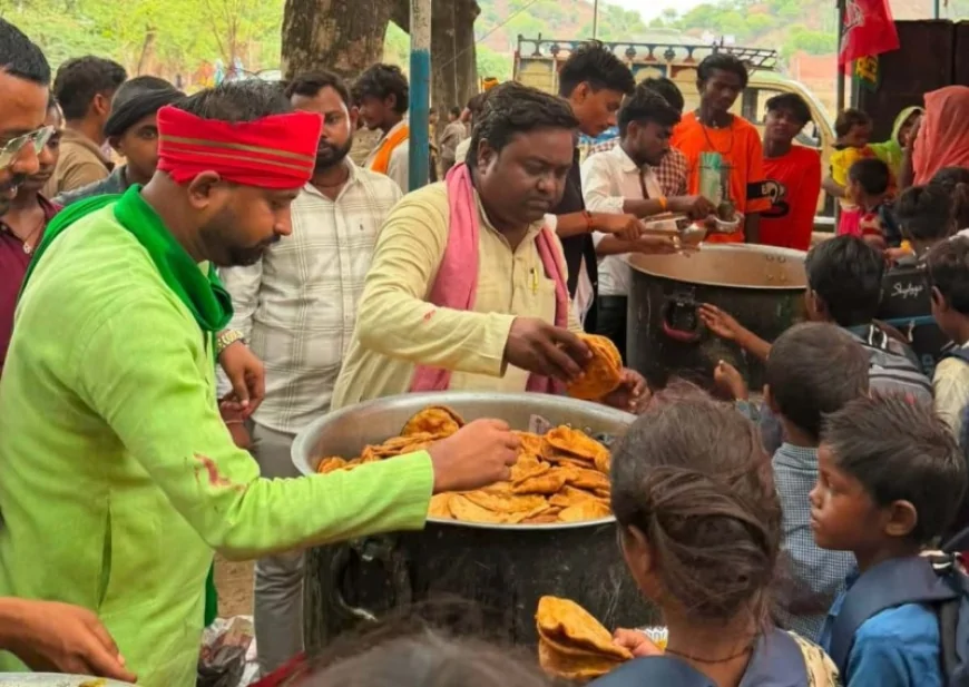 सदर विधायक ने भंडारे का आयोजन कर मरीजों को बांटे फल