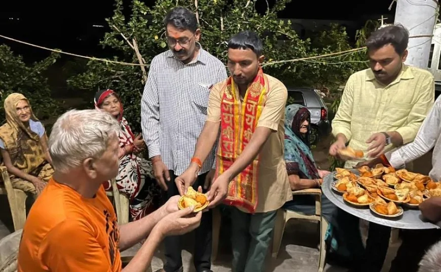 अनूठी पहल : युवा समाजसेवी ने वृद्धजनों के बीच मनाया जन्मदिन