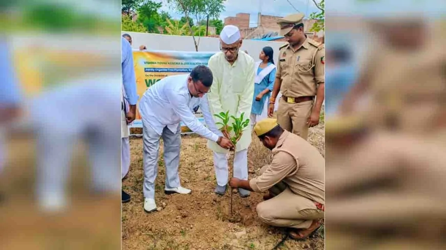 पर्यावरण जागरूकता एवं वृक्षारोपण कार्यक्रम का किया गया आयोजन