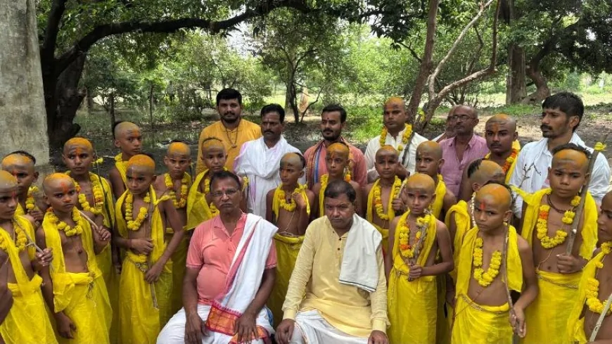 22 बटुकों का हुआ यज्ञोपवीत संस्कार