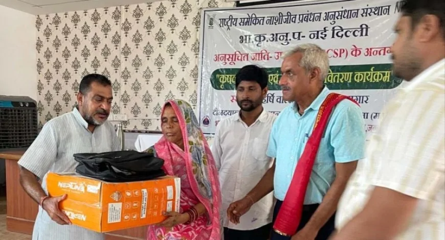 समन्वित कीट एवं रोग प्रबंधन की दी गई तकनीकी जानकारी