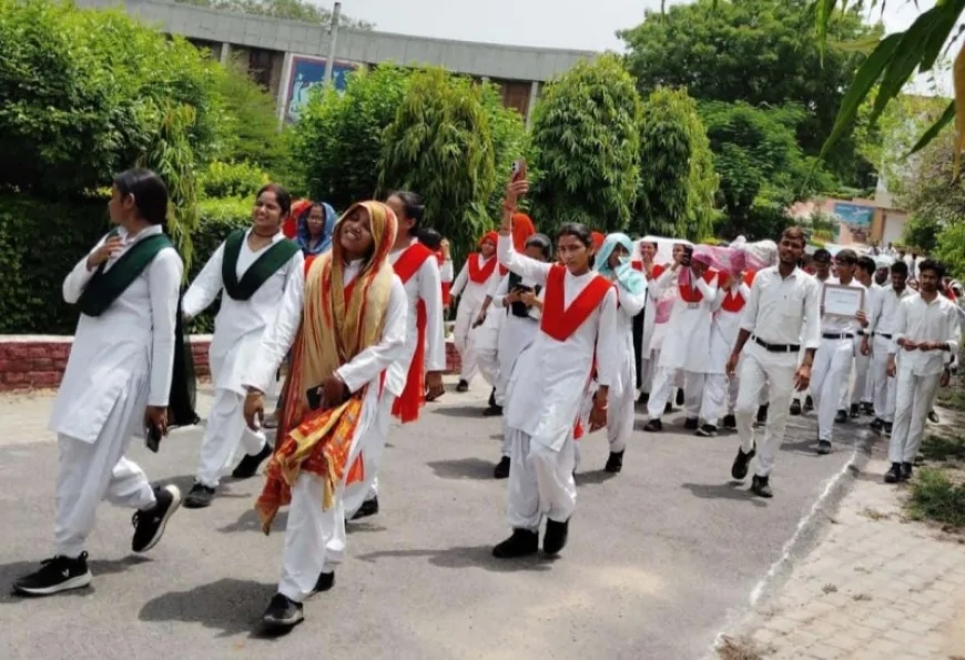 ग्रामोदय यूनिवर्सिटी में निकली नशा मुक्ति जागरूकता रैली