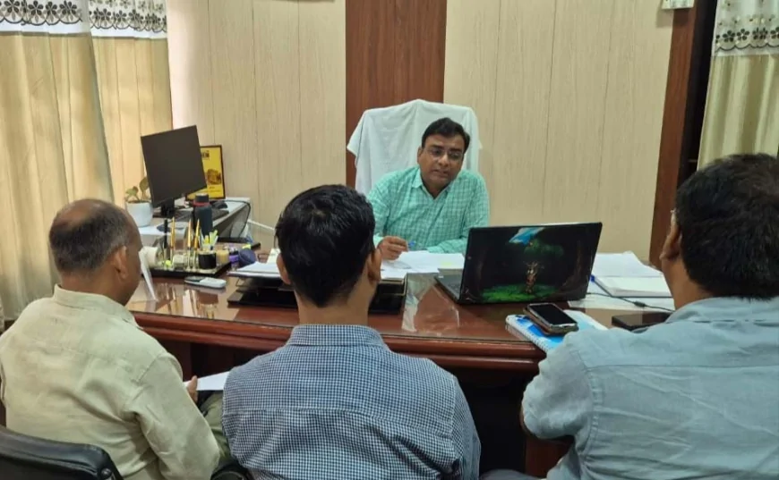 कैम्प लगाकर वेंडरों को वितरित करें ऋण : एडीएम