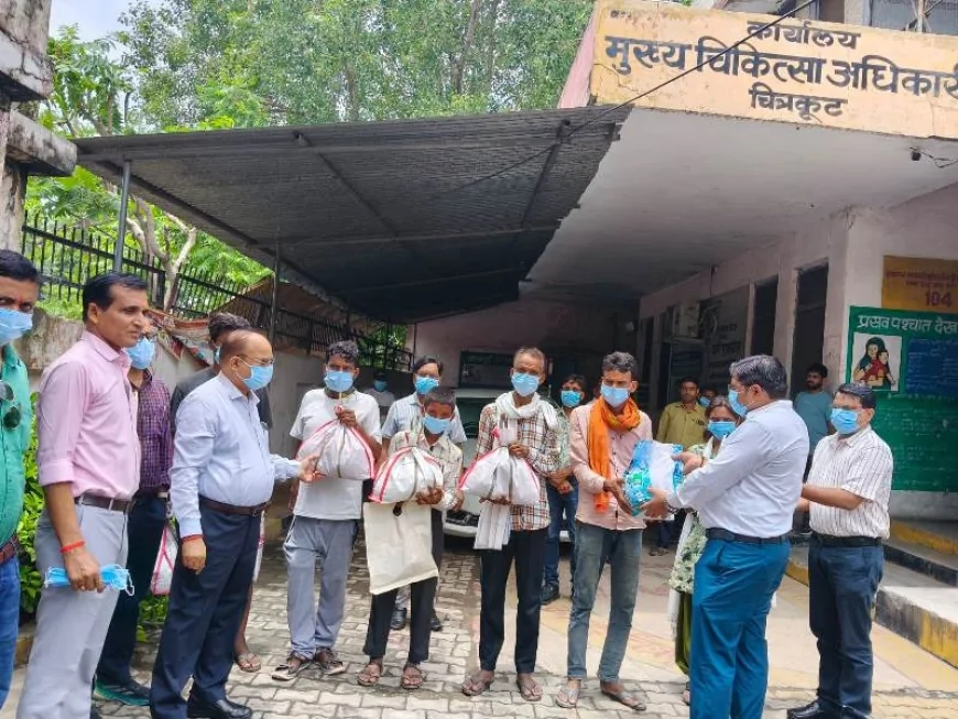 क्षय रोगियों को बांटी गई पोषण पोटली