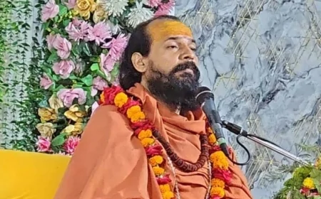 शिव संपूर्ण सृष्टि के गुरु : कथा व्यास