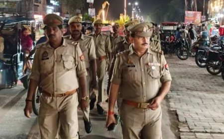 पुलिस ने कांवड यात्रा के दृष्टिगत किया पैदल गश्त